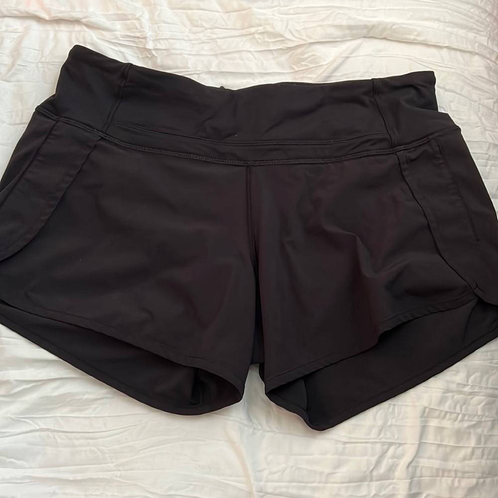 LULULEMON SHORTS!!